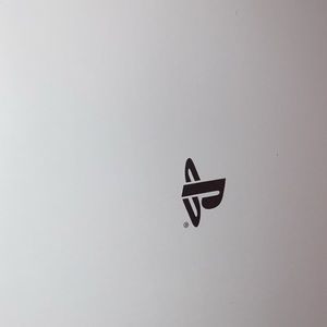 Im selling a new ps5 with two free games